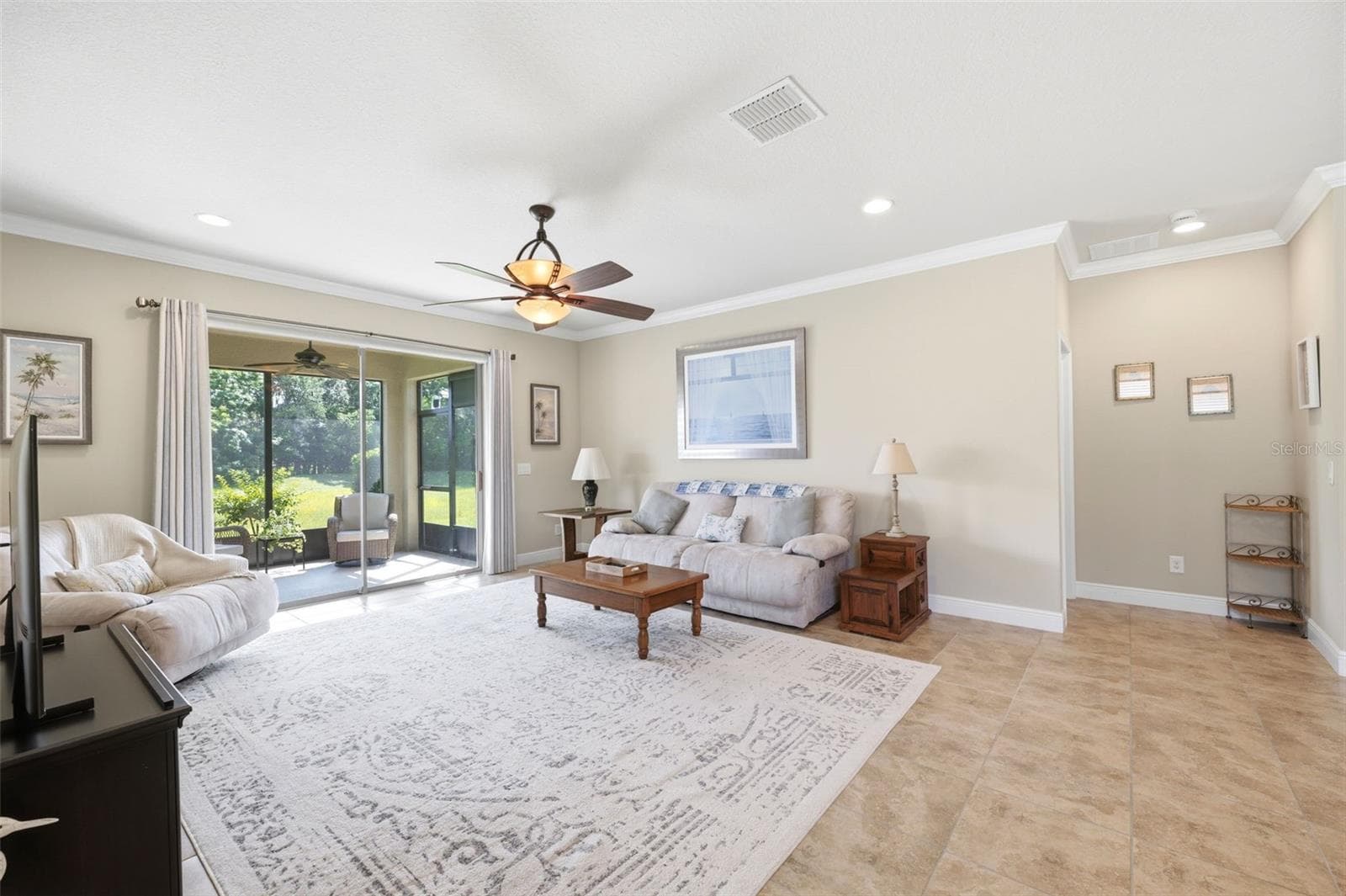 1707 Trillium Blvd photo 3