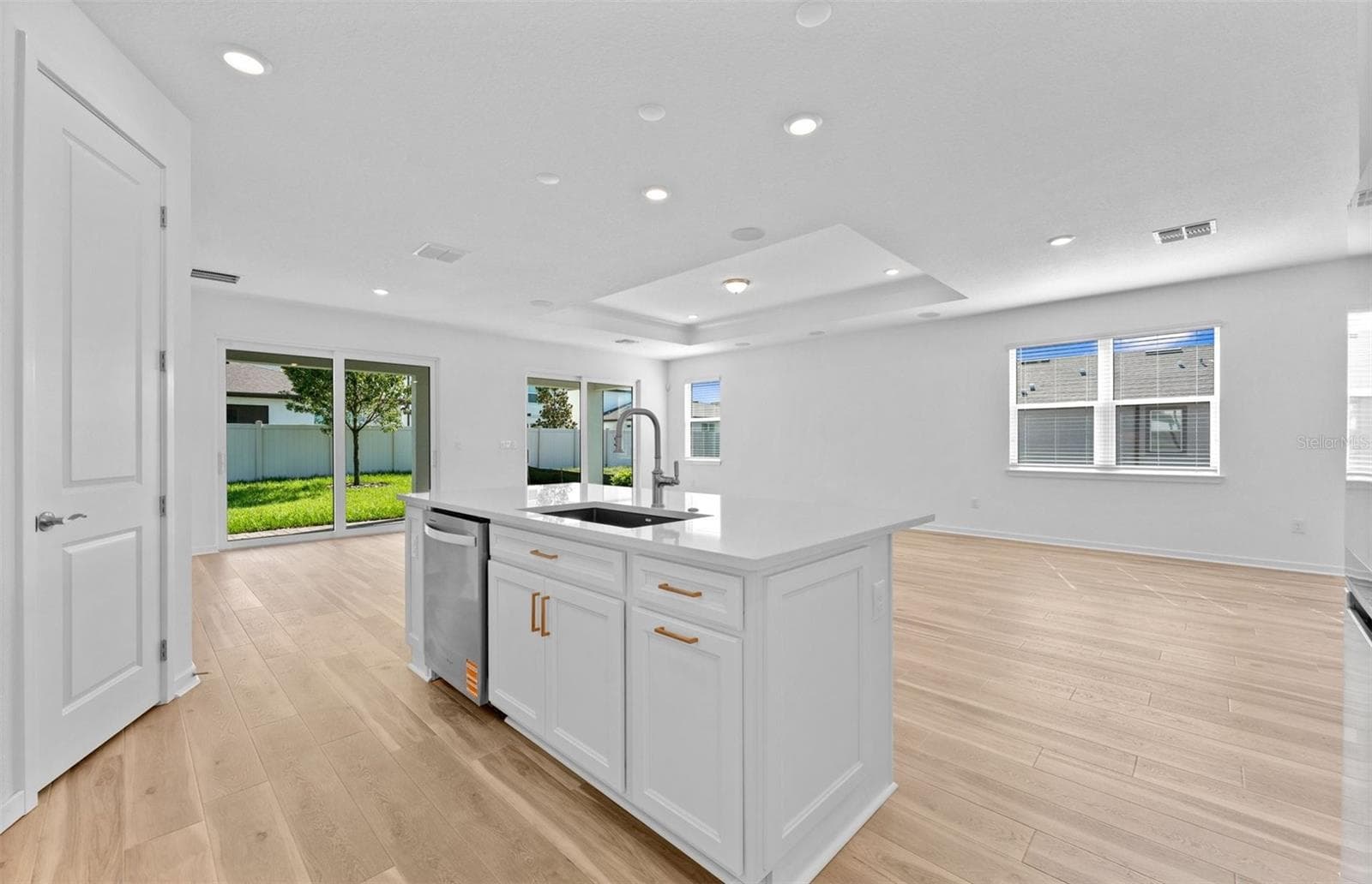13816 Sunlight Meadow Dr photo 4