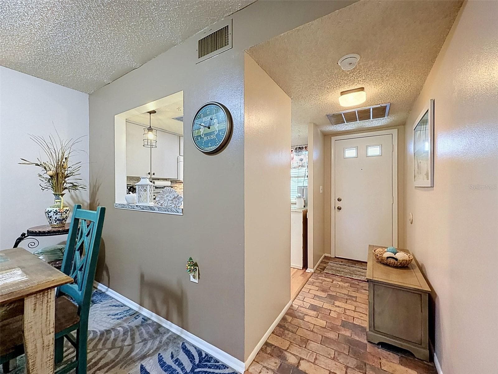 8220 Seven Oaks CT #5 photo 3