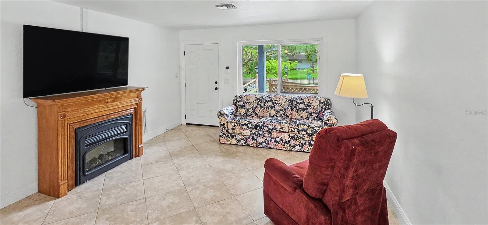 3087 Duane Ave photo 5