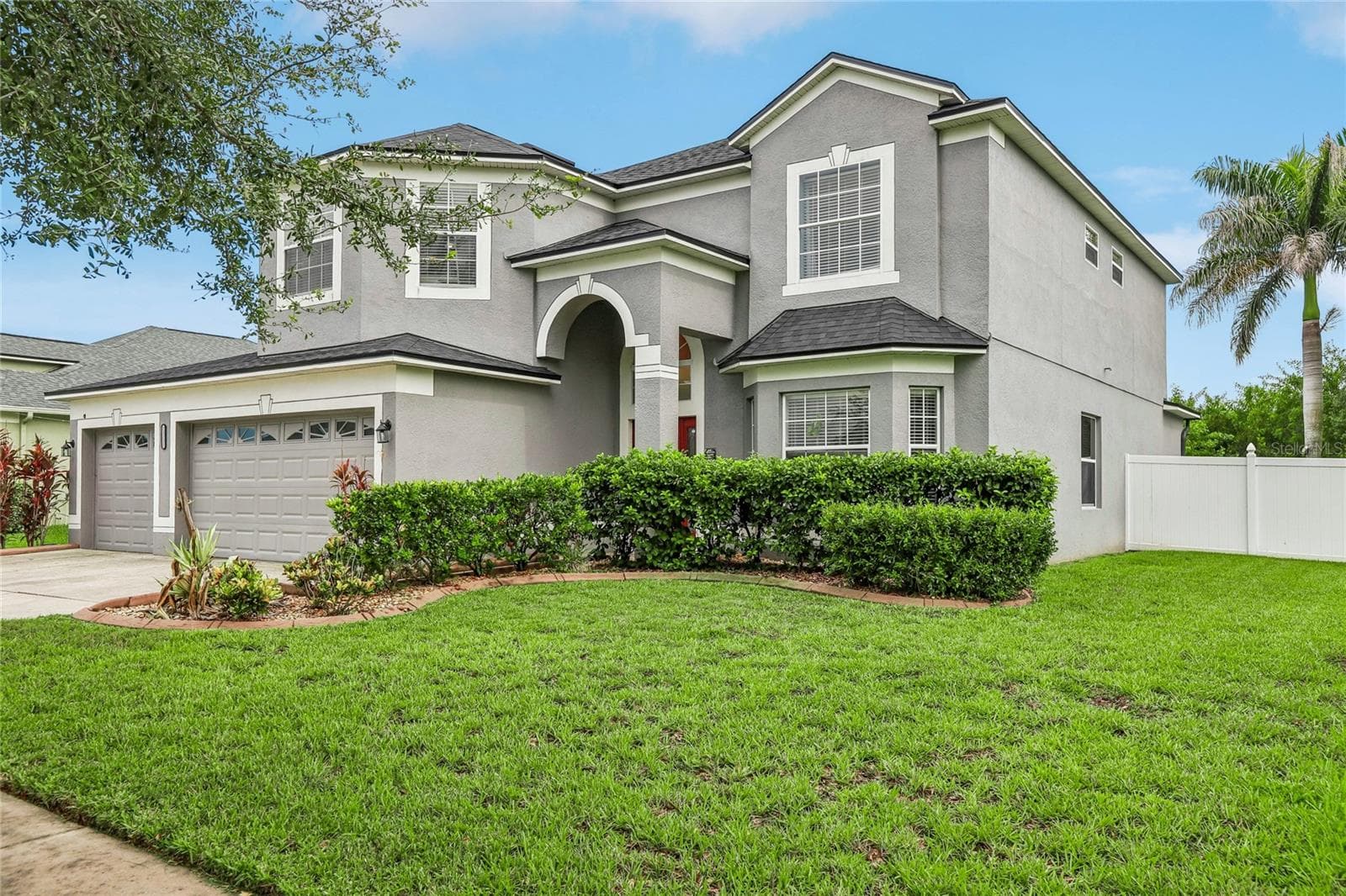 13231 Graham Yarden Dr photo 2