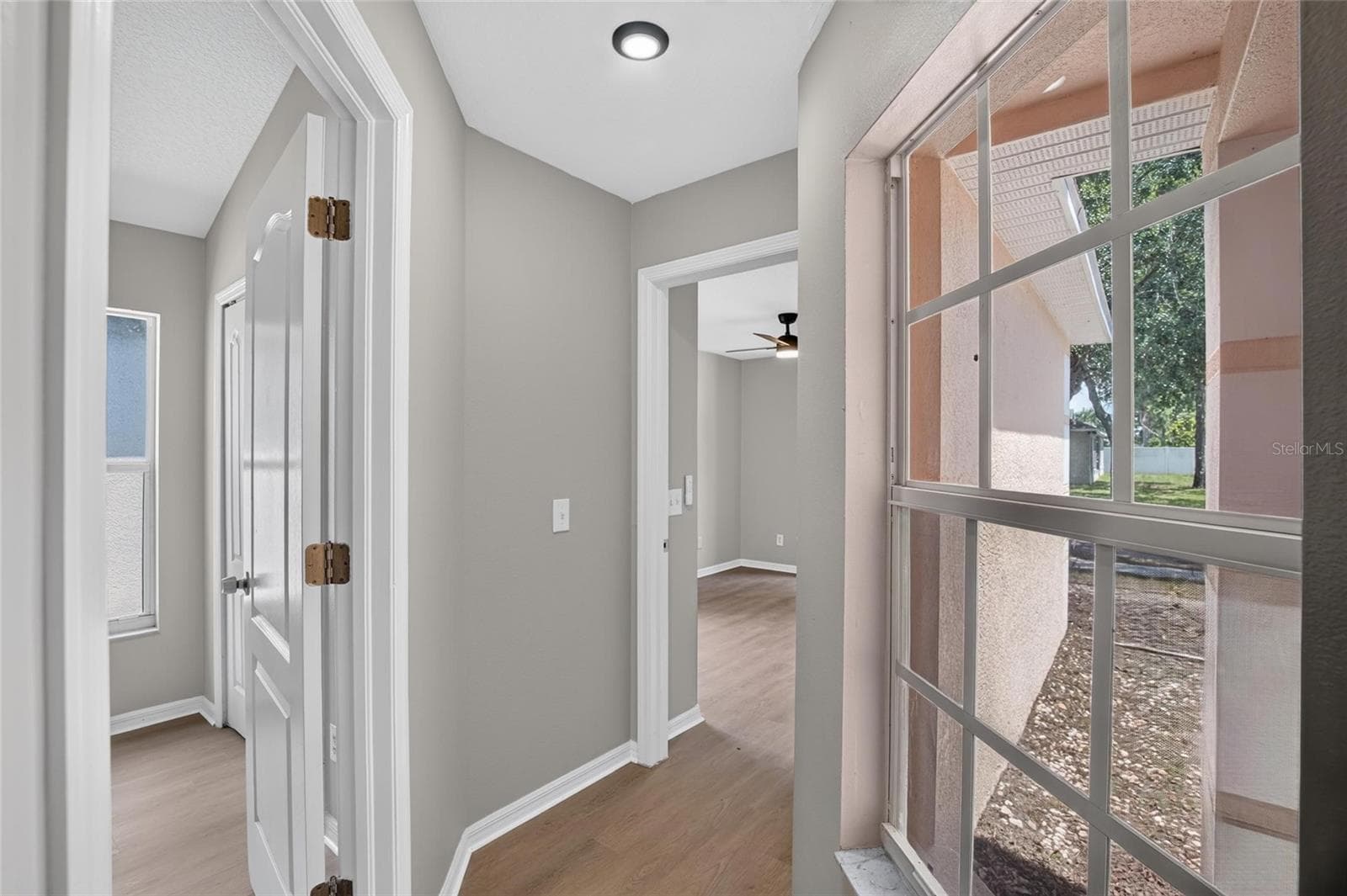 8536 Canterbury Lake Blvd photo 4