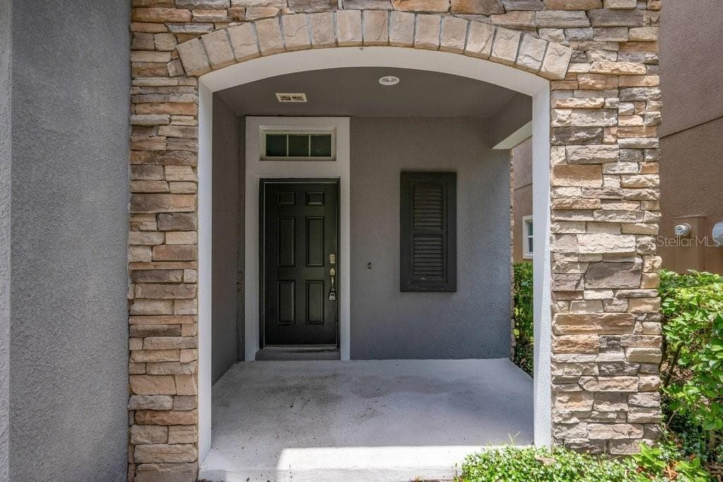 14306 Barrington Stowers Dr photo 4
