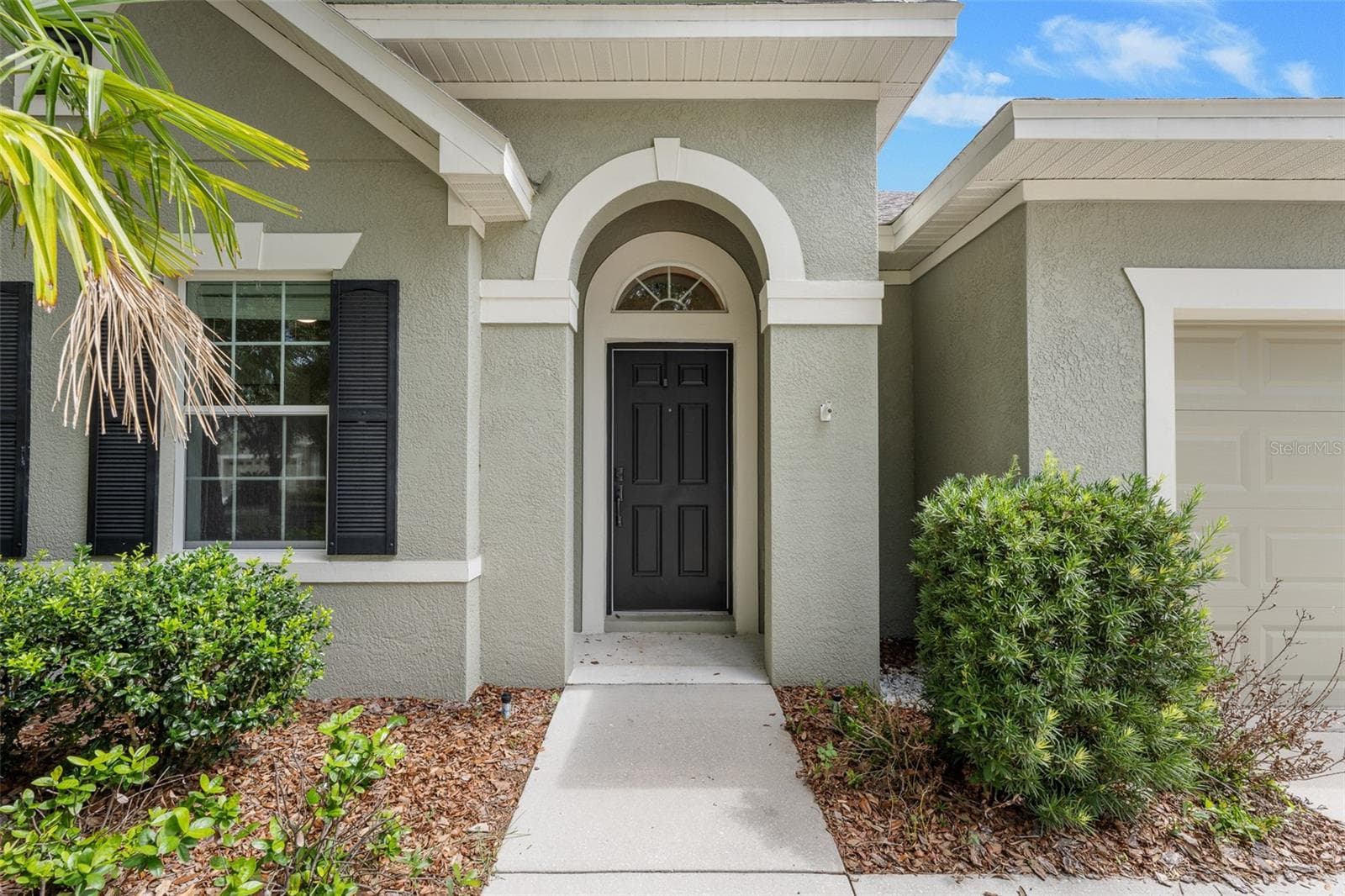 15814 Starling Water Dr photo 5