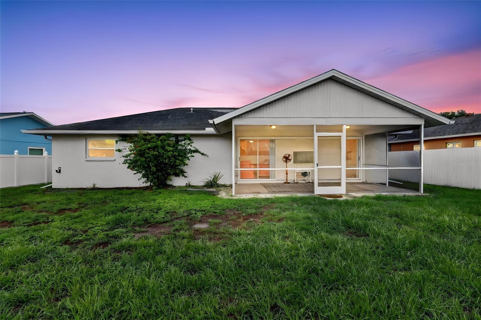 4063 Palau Dr photo 3