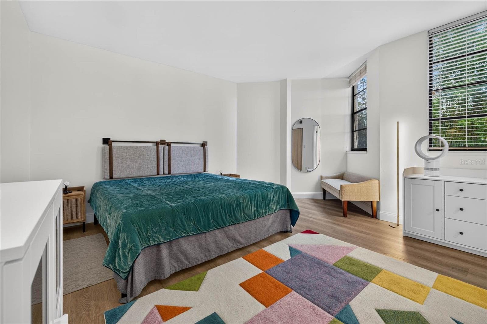 602 Lime Ave #101 photo 5