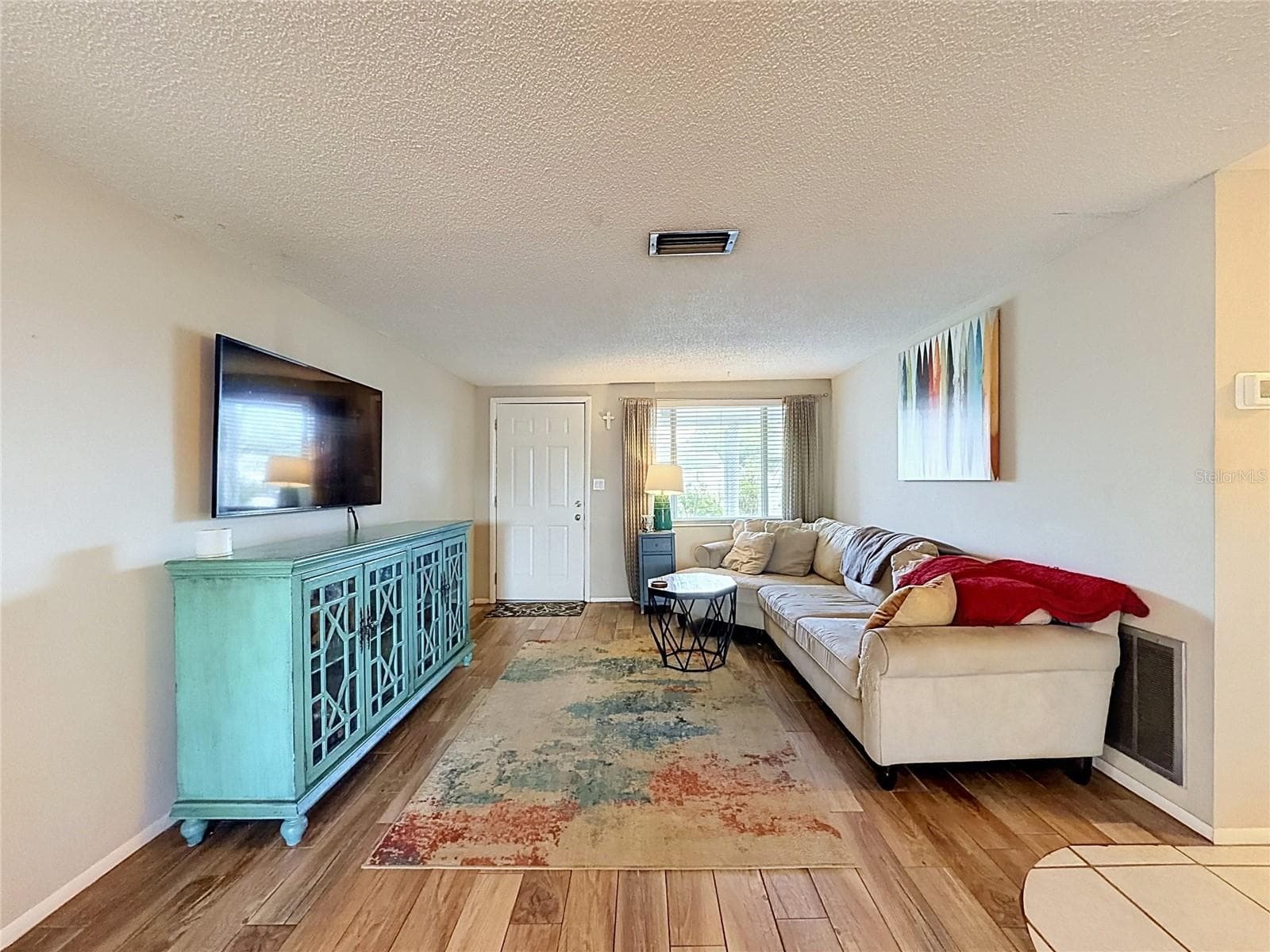 2228 Society Dr photo 5