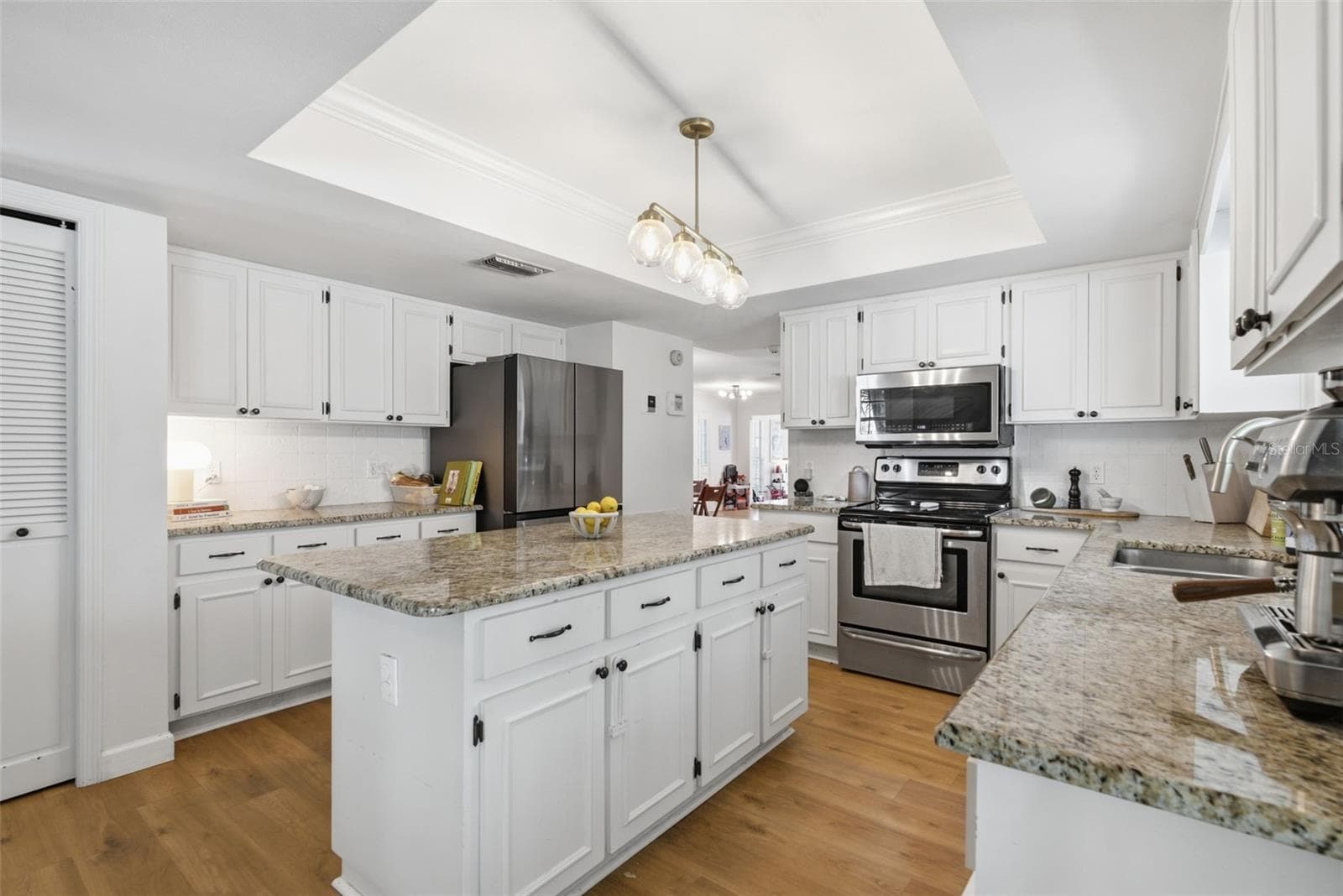 16909 Rolling Rock Dr photo 4