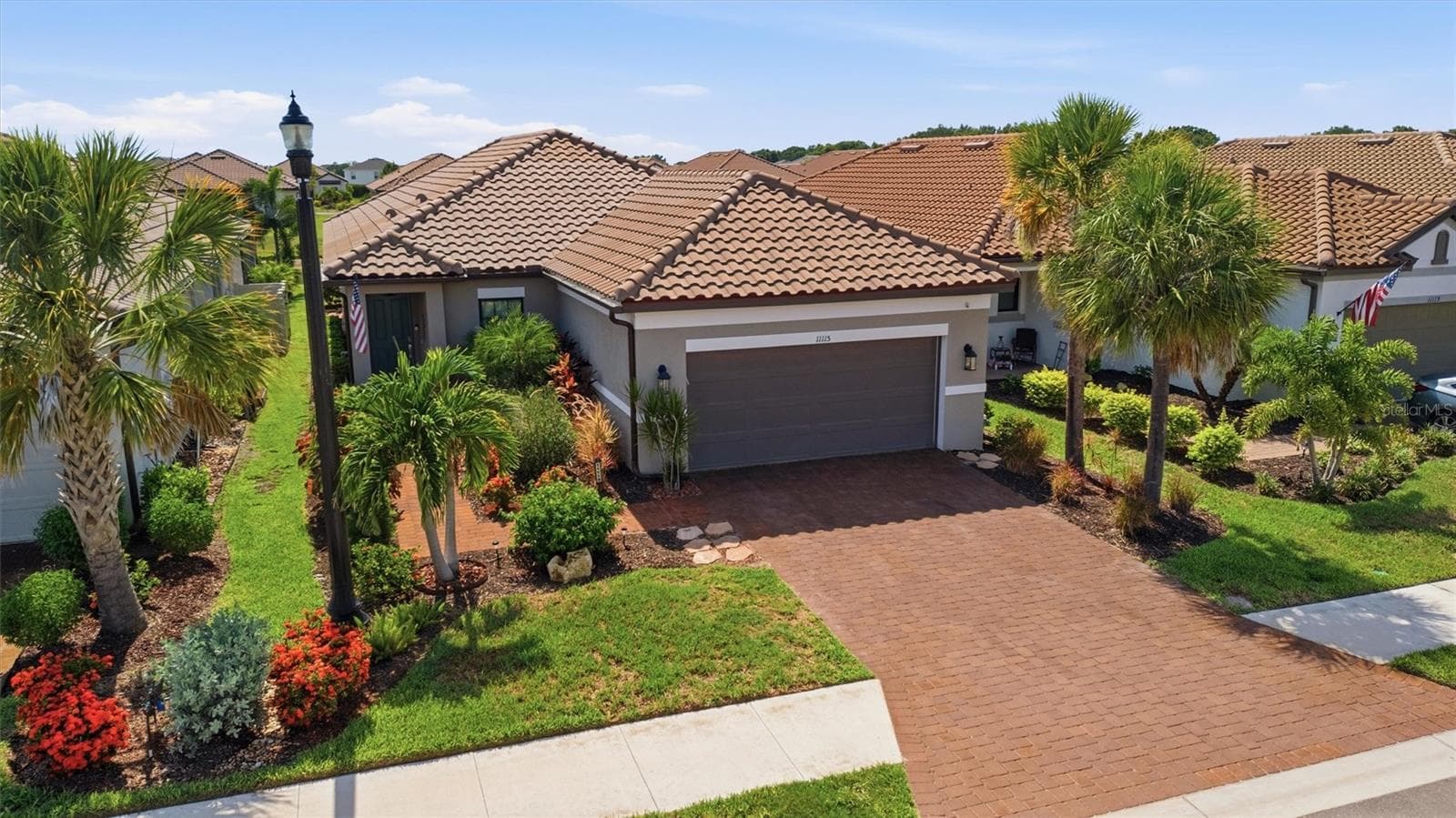 11115 Devonbridge Dr photo 3