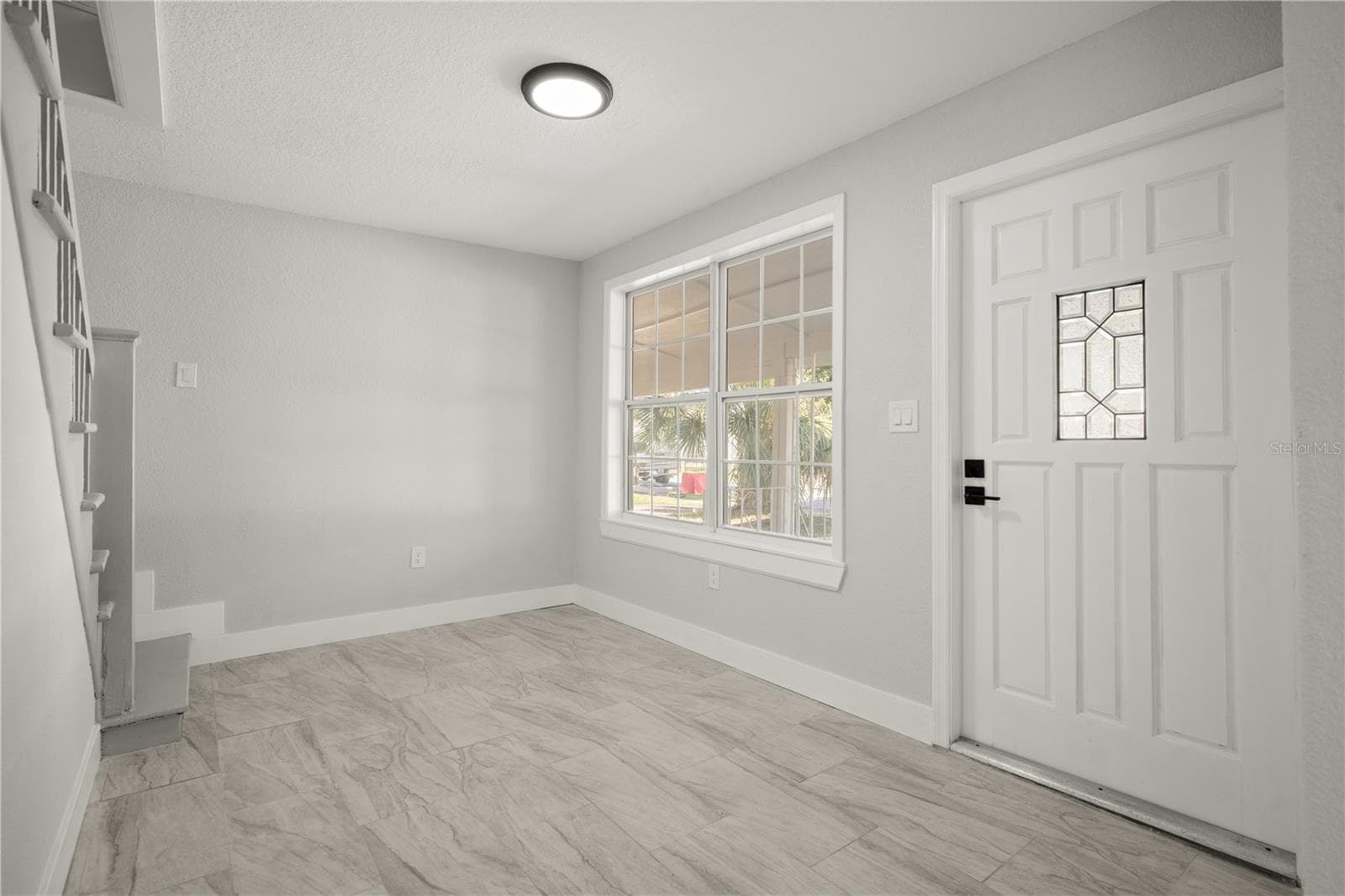 309 Bath St photo 3