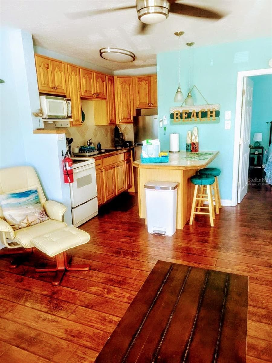13343 Gulf Blvd #C-12 photo 4
