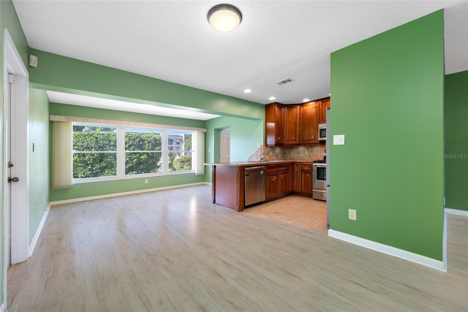 8440 Brentwood Rd photo 2