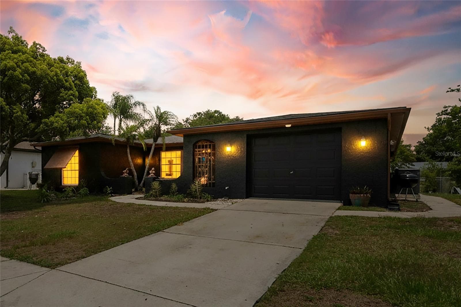 10120 Glen Moor Ln photo 3