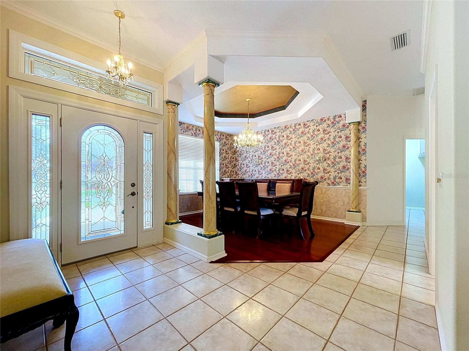 1826 Westminster CT photo 4