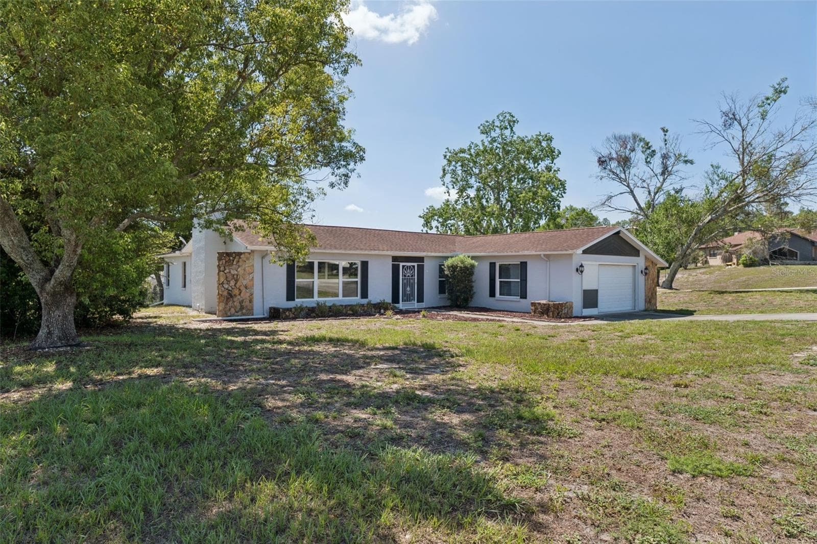 10200 Sunburst CT photo 2