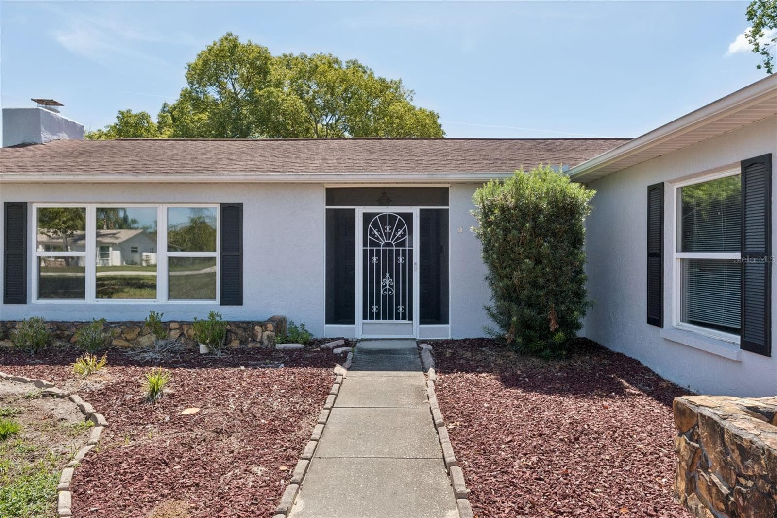 10200 Sunburst CT photo 4