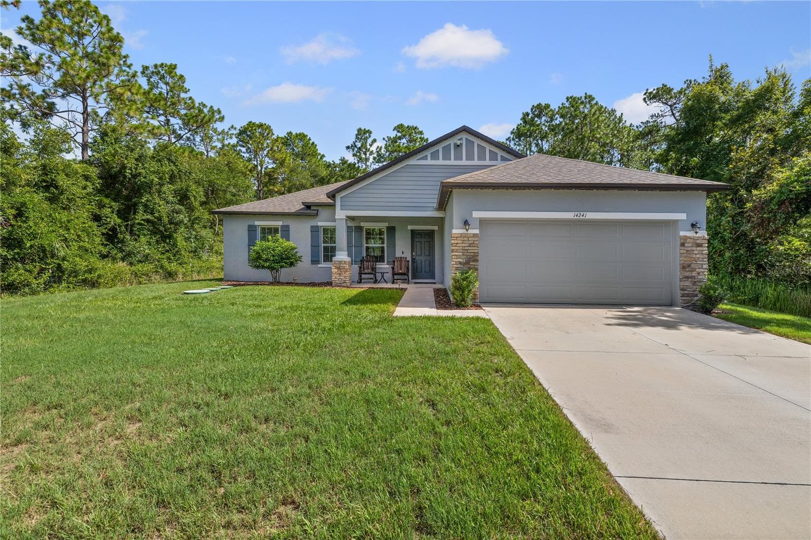 14241 Ravine Ave photo 4