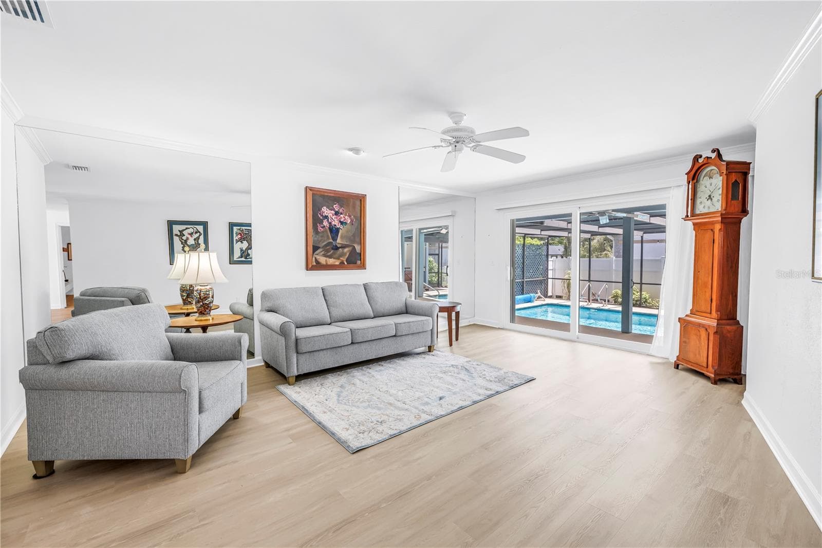 3000 Heron Pl photo 3