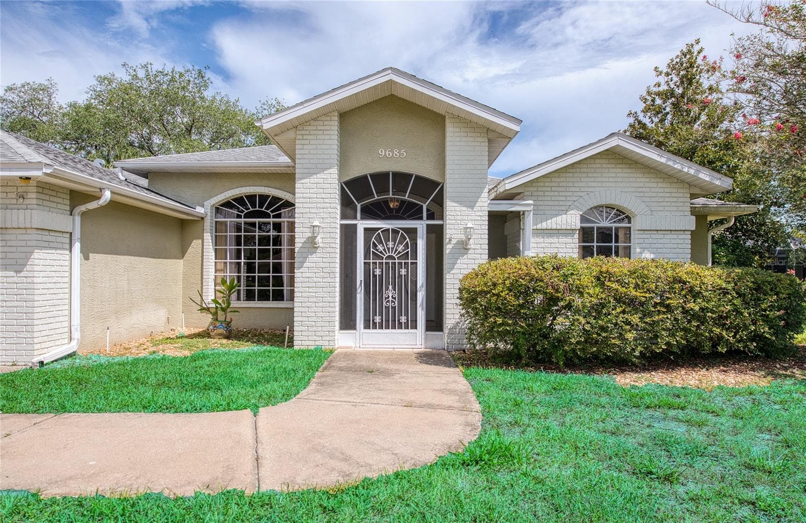 9685 Southern Belle Dr photo 2