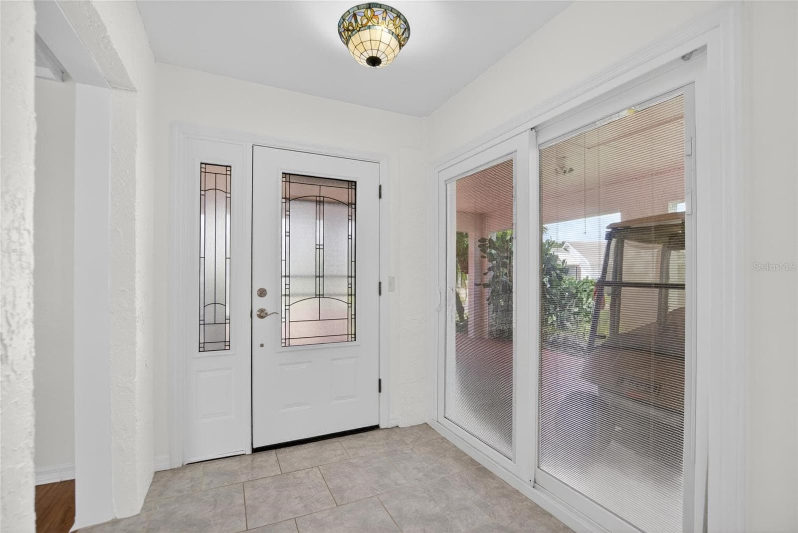 213 Glenellen Pl photo 2