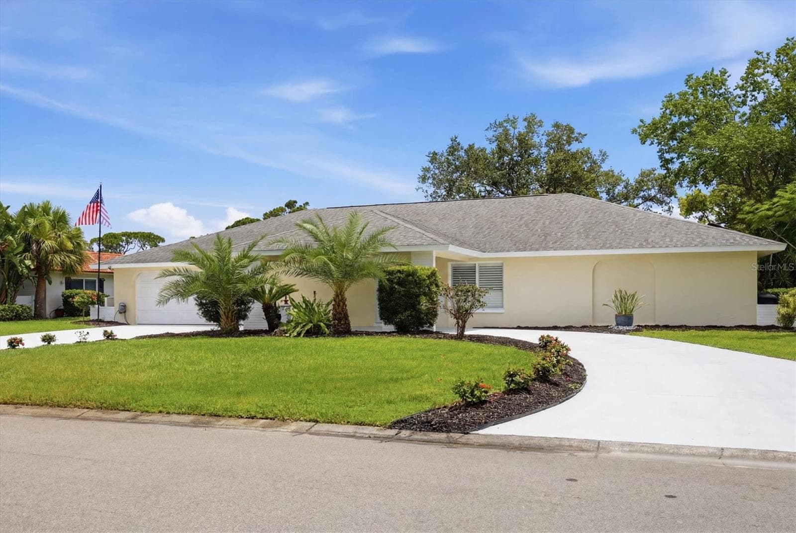 3900 Torrey Pines Blvd photo 5