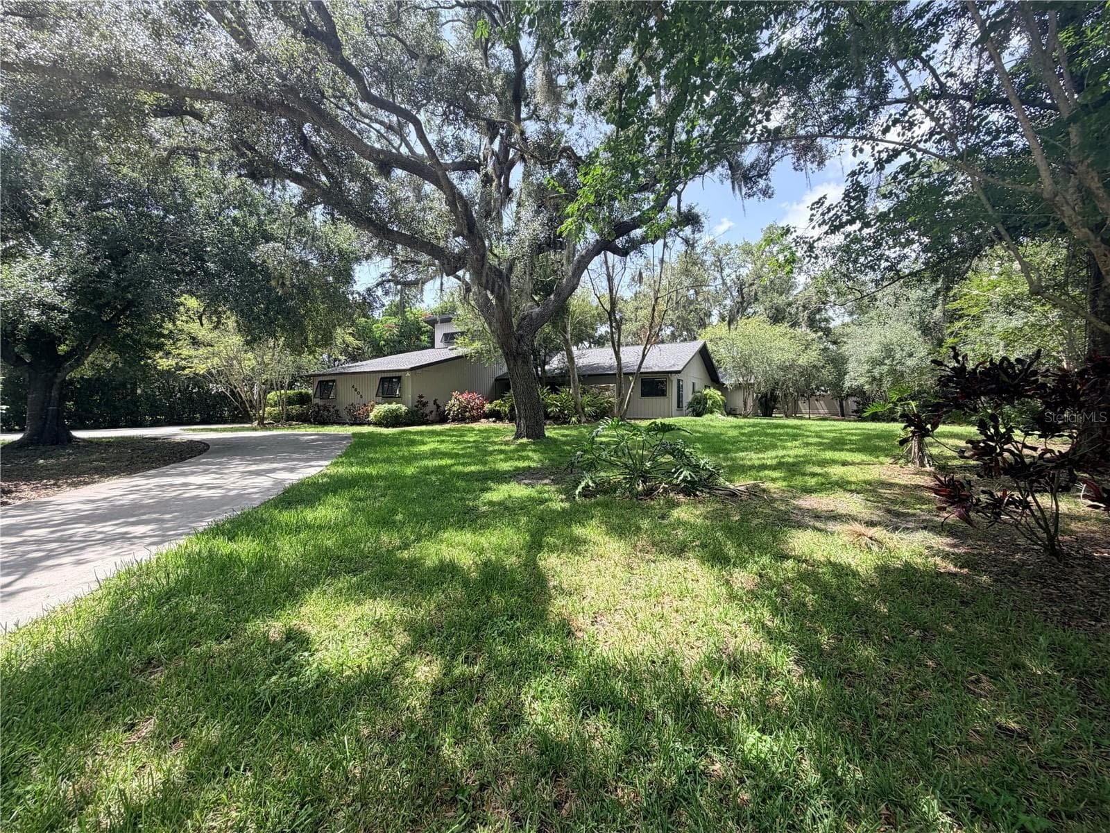 4605 Stone Ridge Trl photo 3