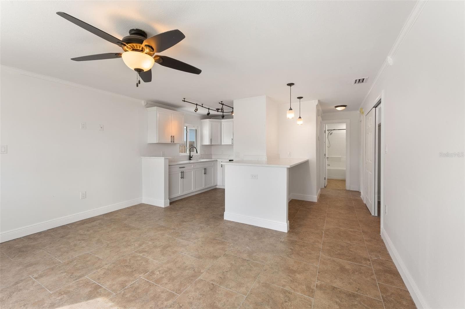 14036 Marguerite Dr photo 5