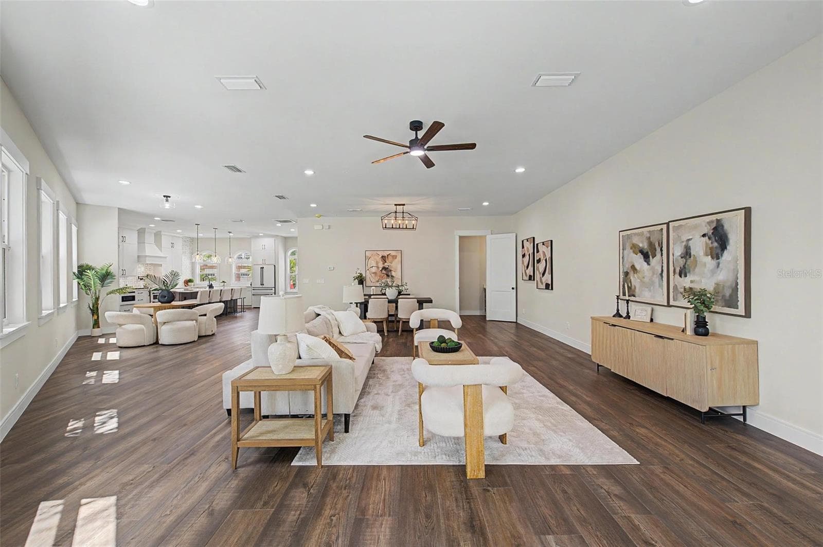 110 S Arrawana Ave #2 photo 5