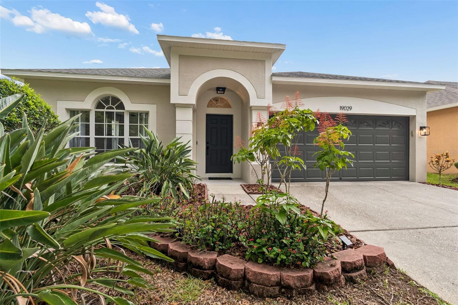 19029 Chemille Dr photo 3