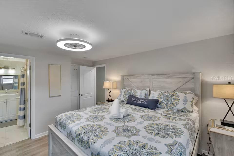 10712 Dalton Ave photo 5