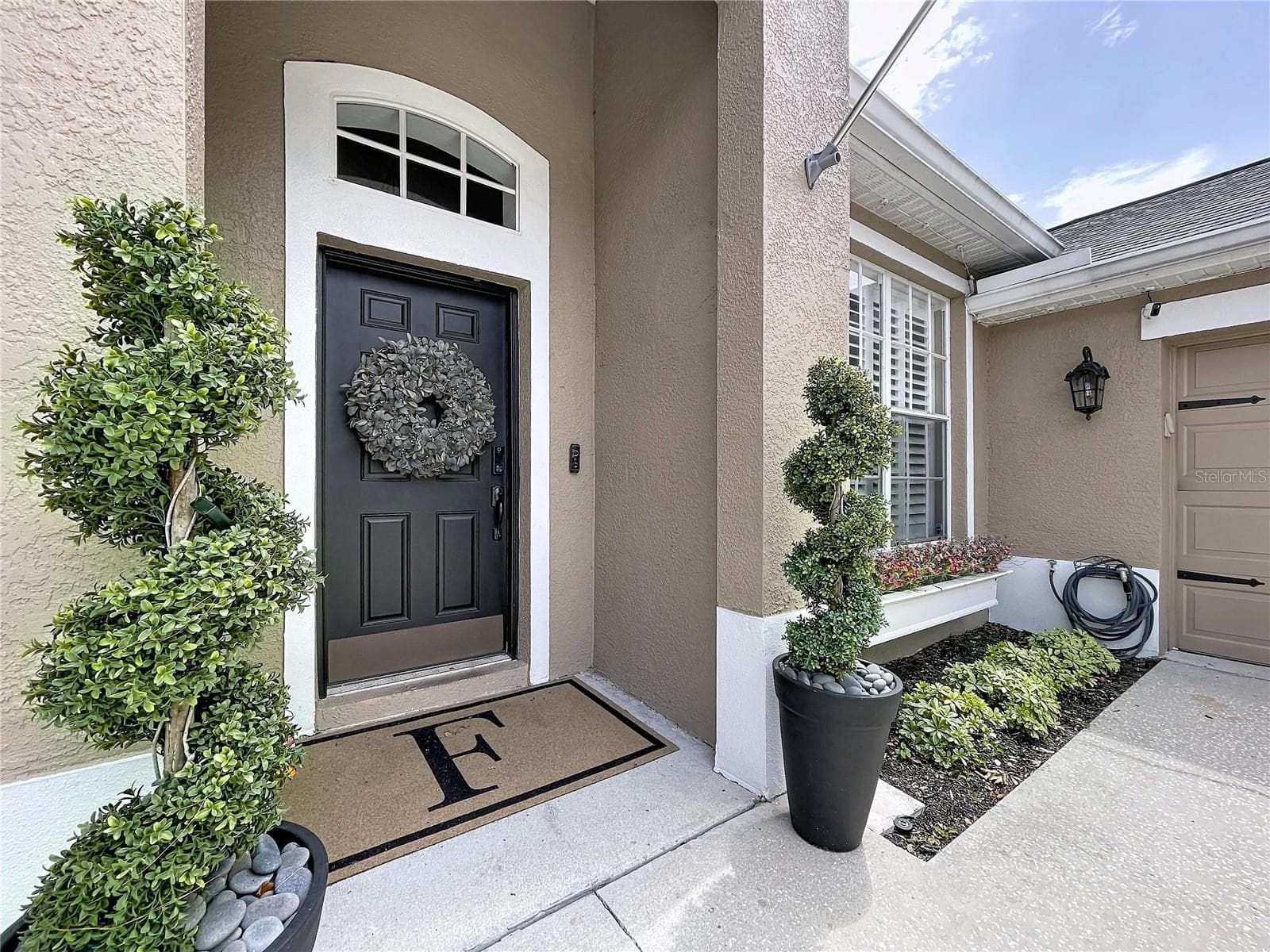 1748 Brookstone Way photo 2