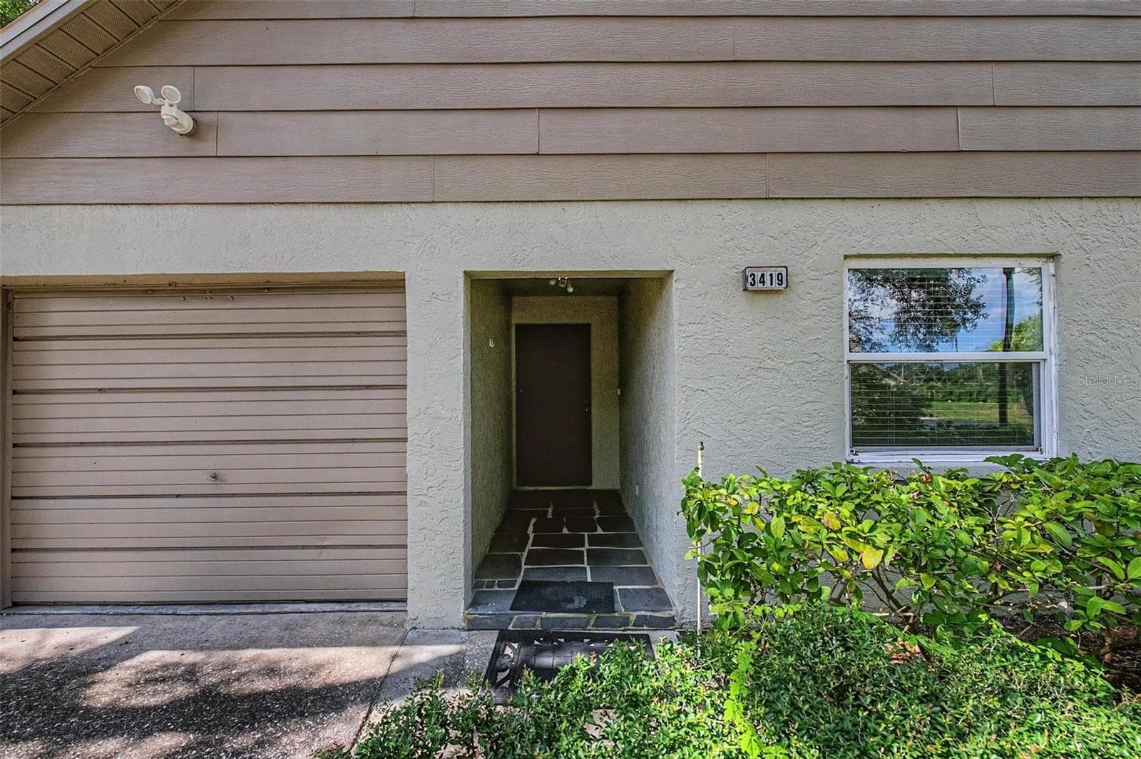 3419 Annette CT photo 3