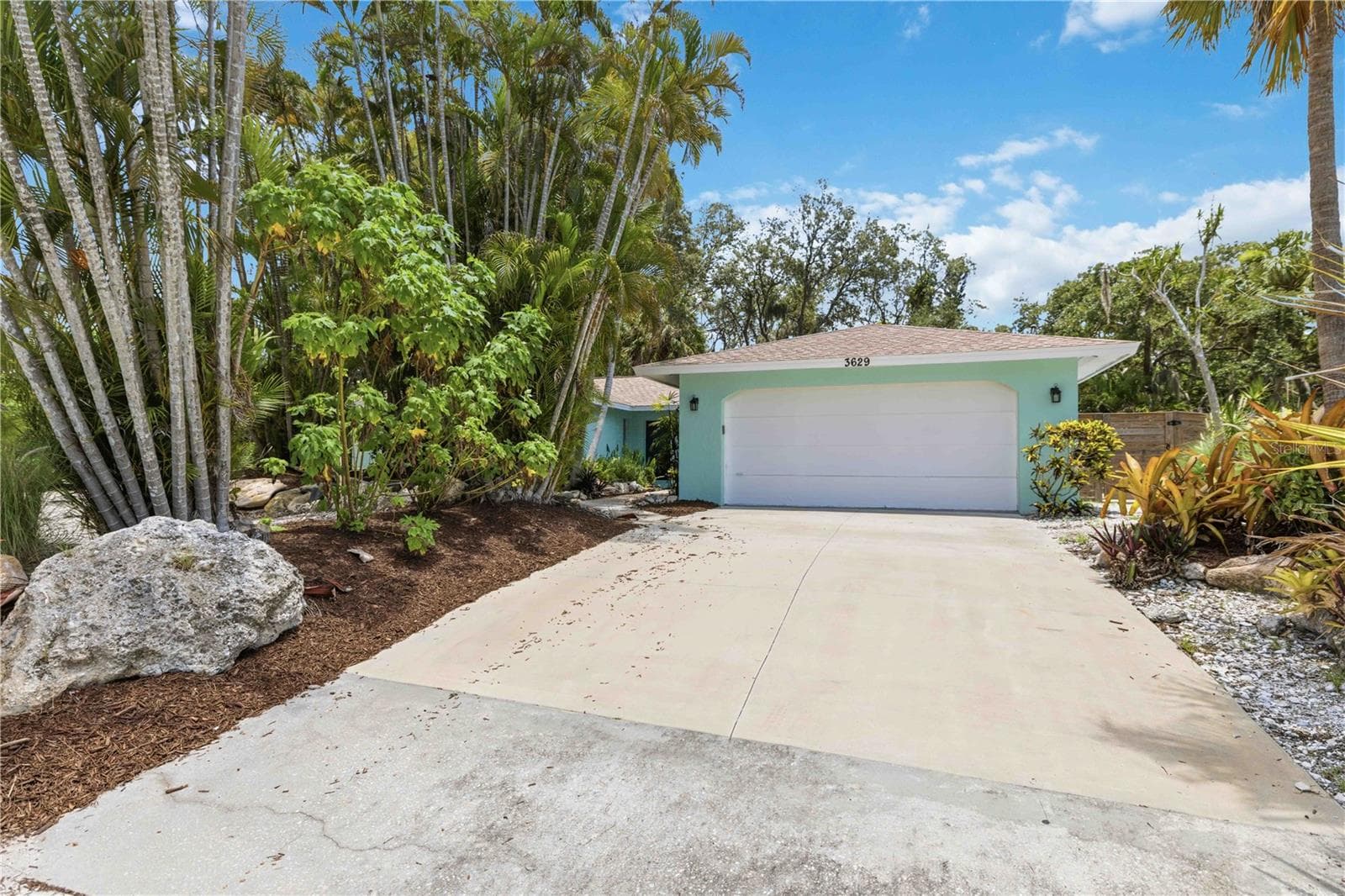 3629 Egerton Cir photo 3