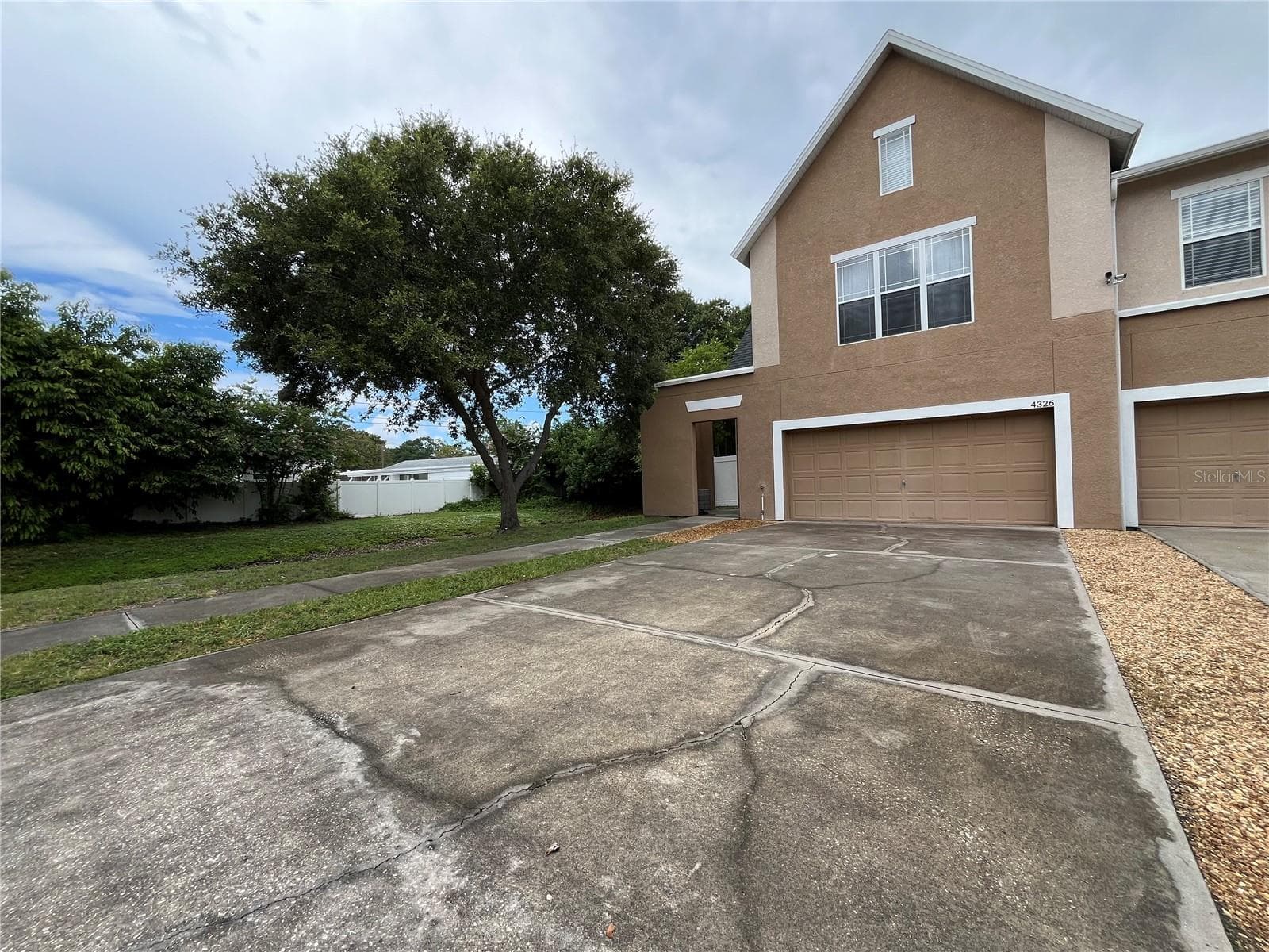 4326 Tyler Cir N photo 3