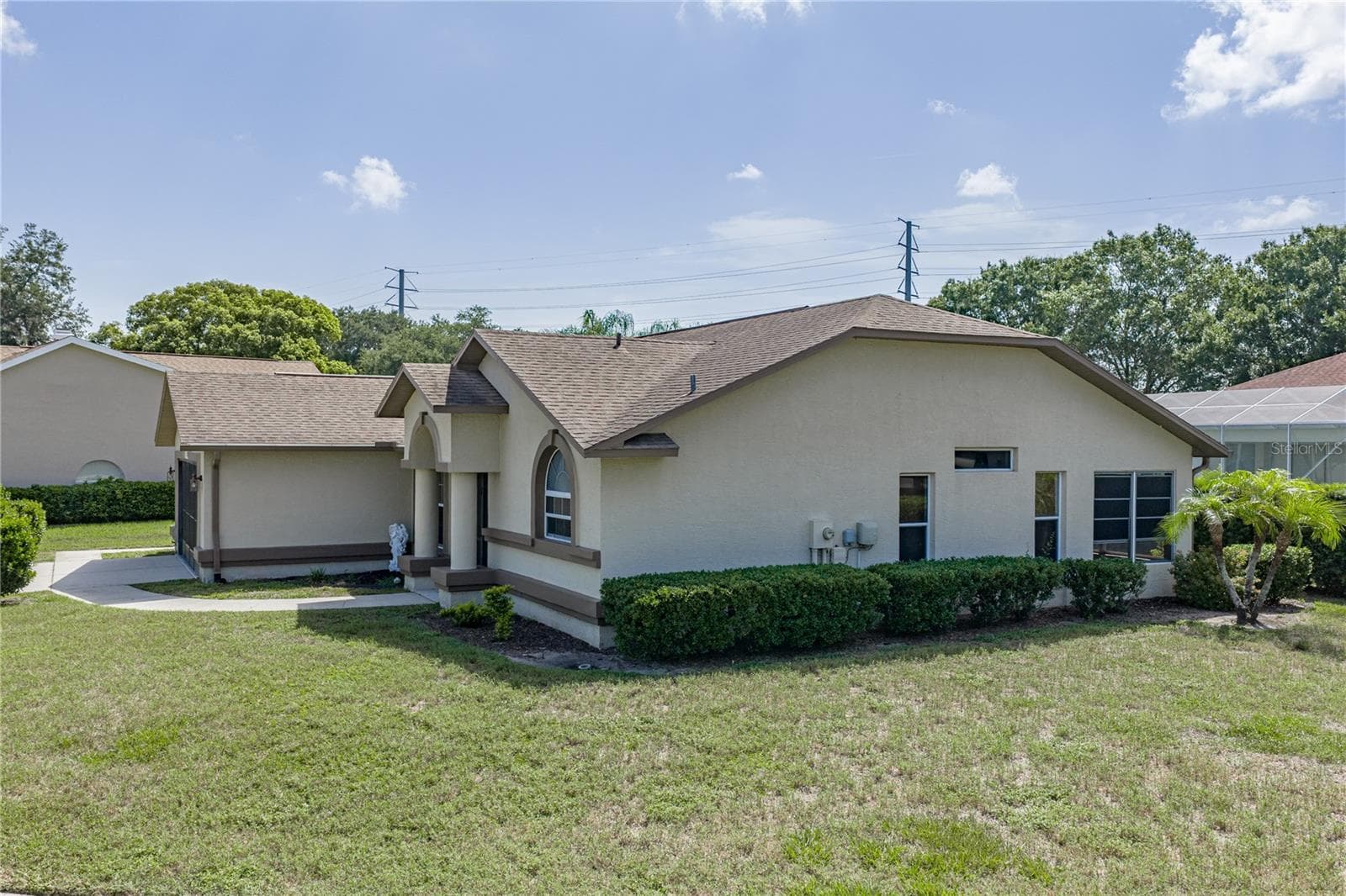 6232 Huntington Dr photo 5