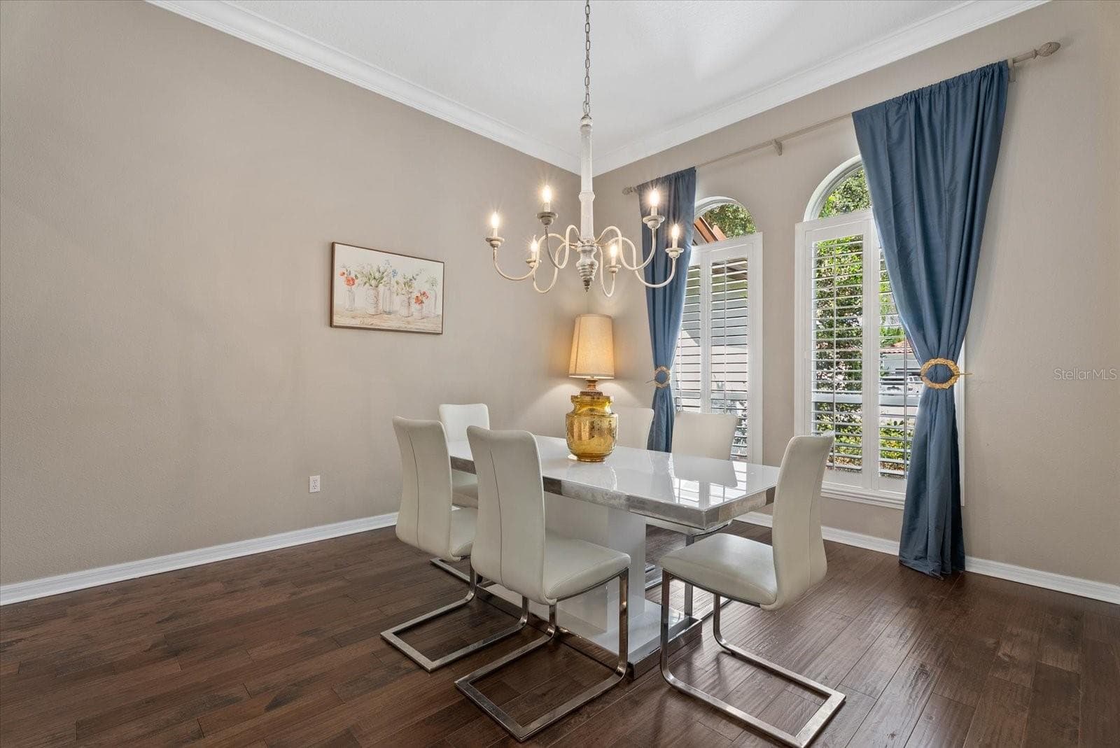 9145 Highland Ridge Way photo 4