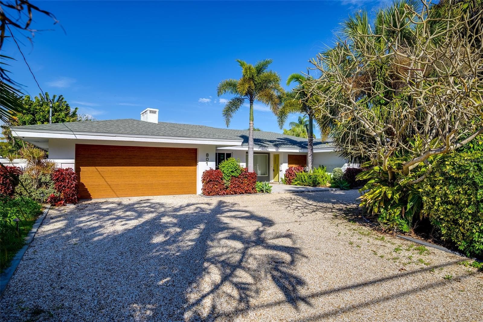 801 Pinellas Point Dr S photo 2