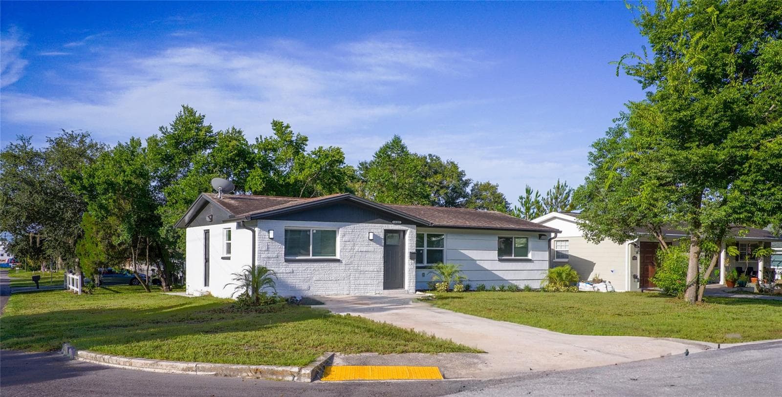6400 Montana Ave photo 4