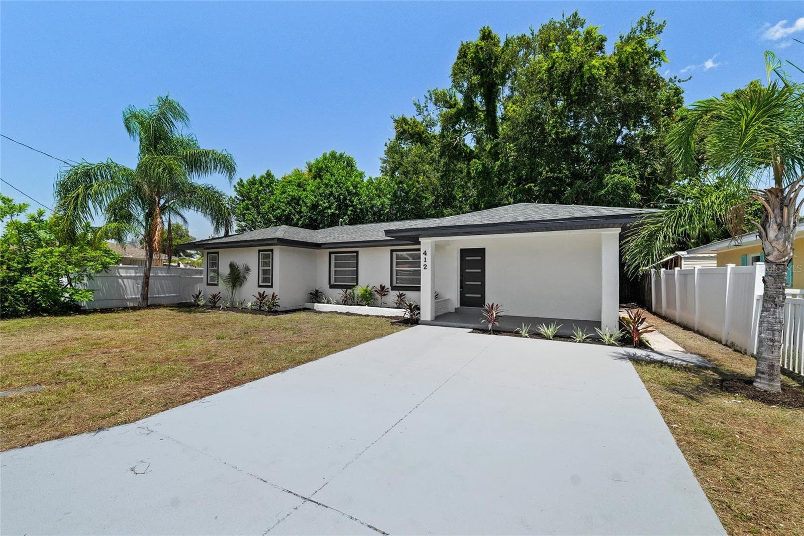 412 20th Ave W photo 2