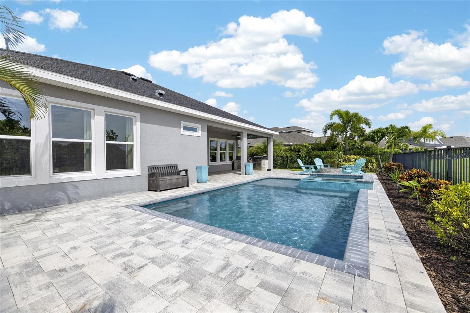 7322 Paradiso Dr photo 3