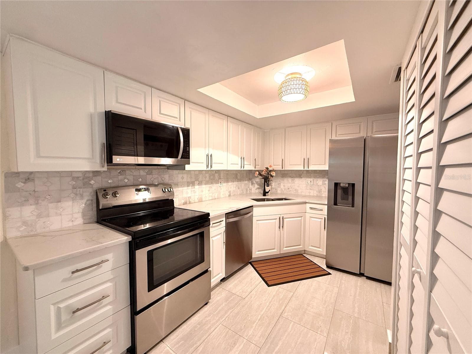 2363 Flanders Way #D photo 3