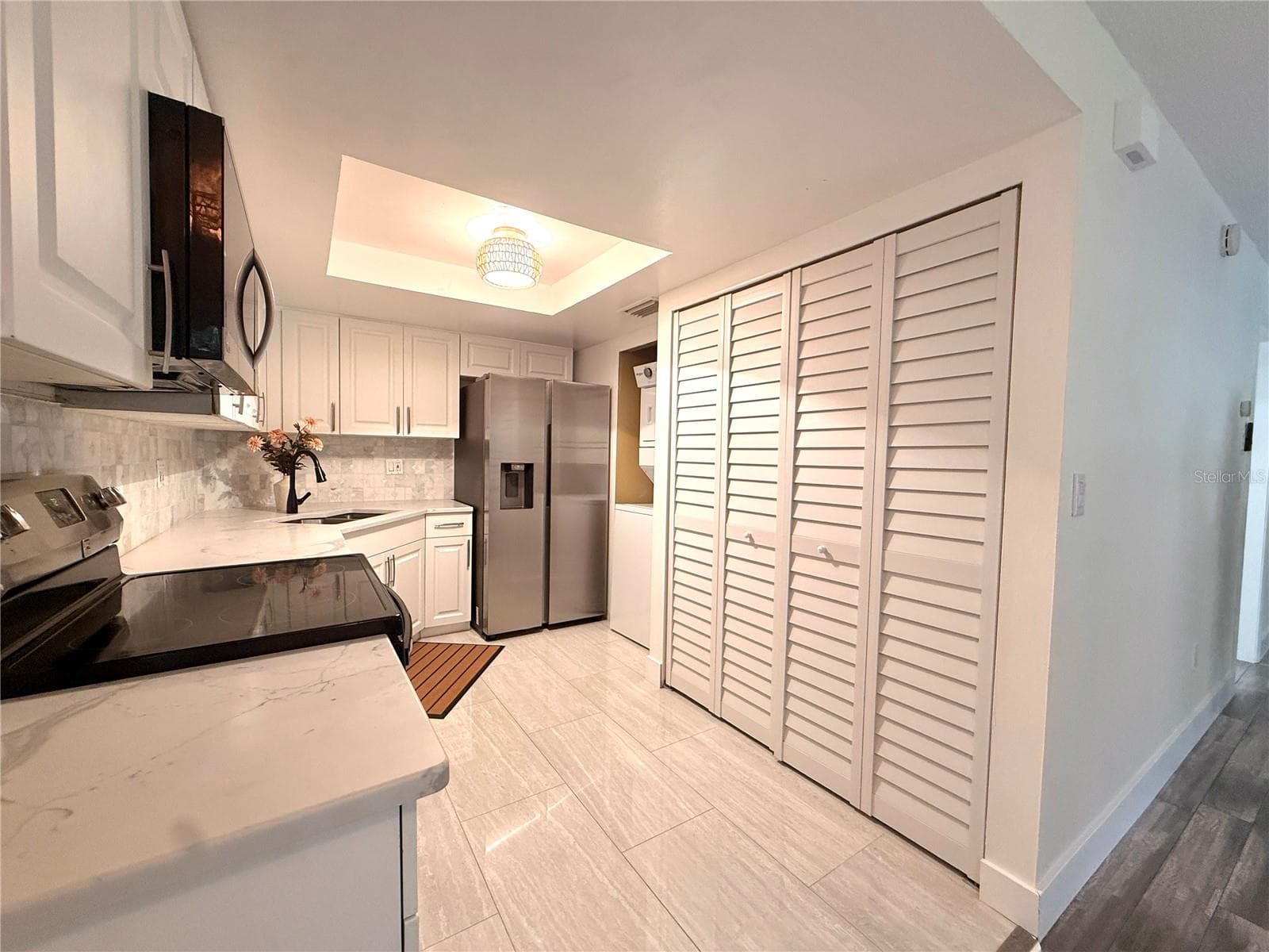 2363 Flanders Way #D photo 4
