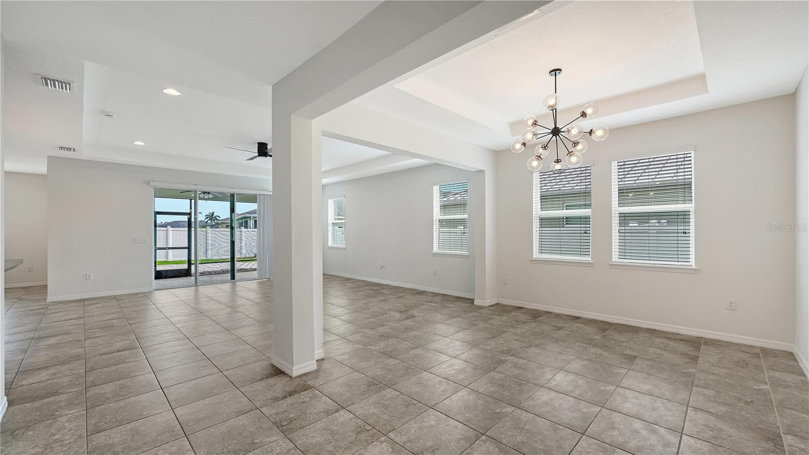 15127 Las Olas Pl photo 4