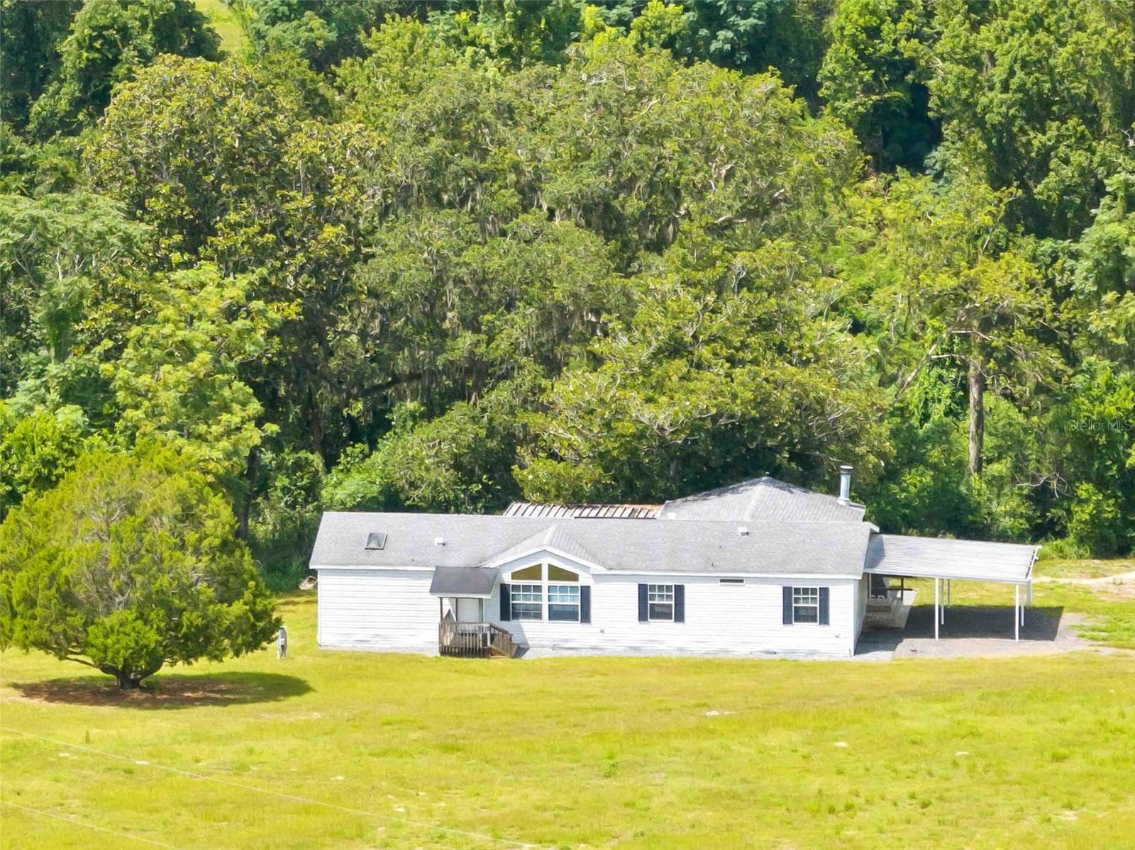 33320 Larkin Rd photo 5