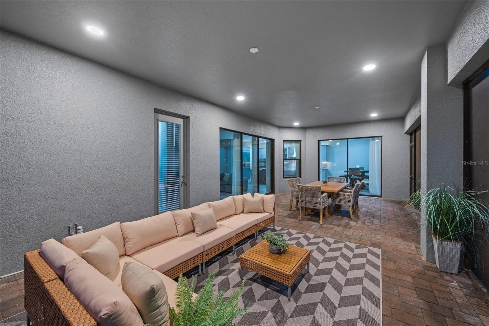 4441 Albero Pl photo 4