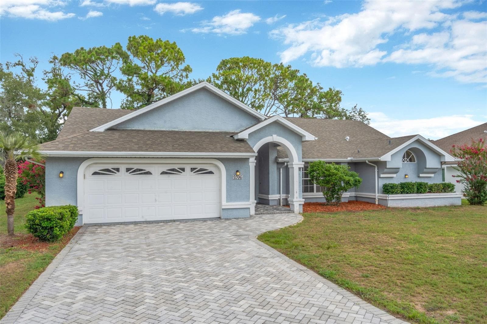 9396 Southern Belle Dr photo 2