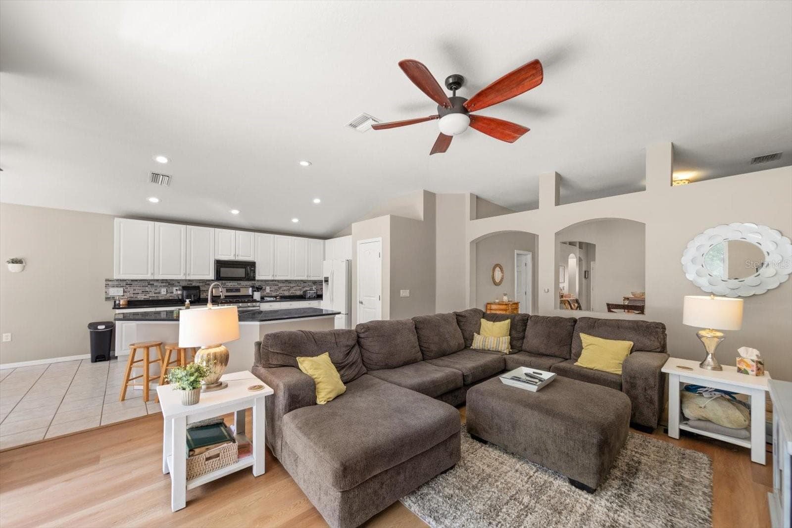 4422 Havelocke Dr photo 3