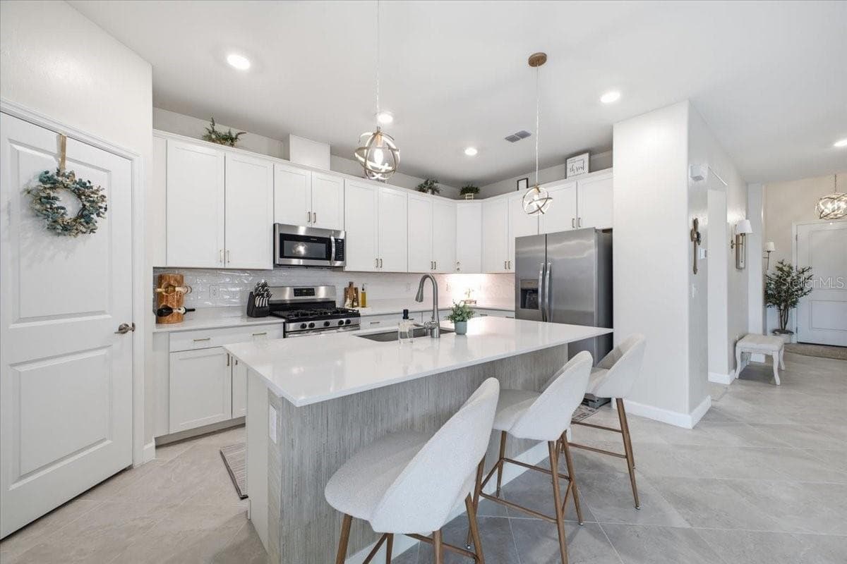 5250 Coral Reef Way photo 4
