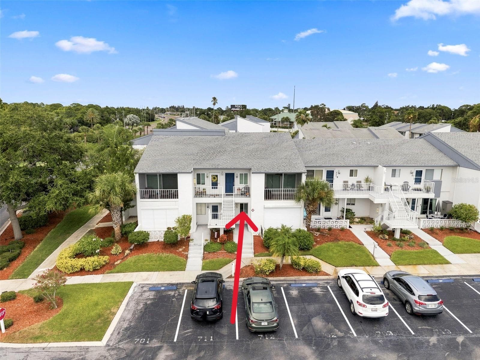 14800 Walsingham Rd #702 photo 5