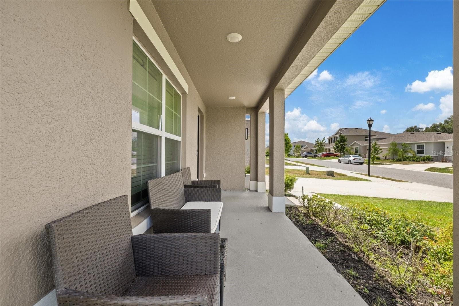 13904 Wineberry Dr photo 3